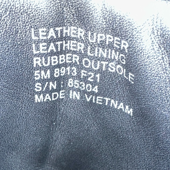 Tory Burch Lug Boot Black Women's - Picture 15 of 15